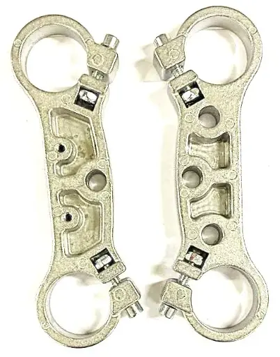 [109-01-251] SET HORQUILLA SUPERIOR E INFERIOR