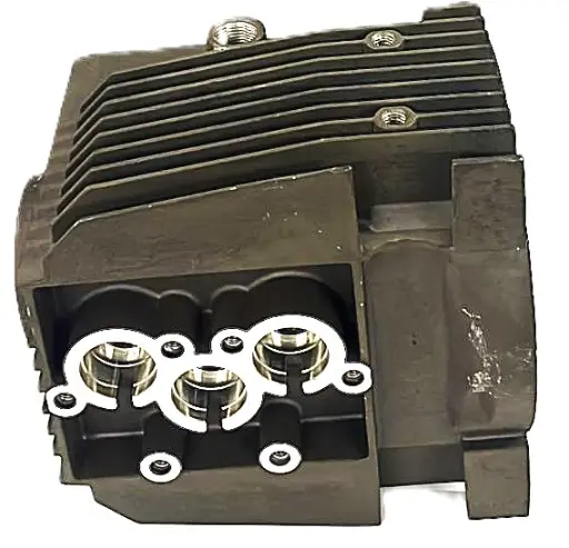 [055-01-048] CAJA BOMBA HIDROLAVADORA AR620 AR630 AR767 AR925